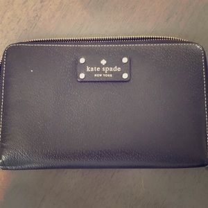 Large Kate Spade Wallet